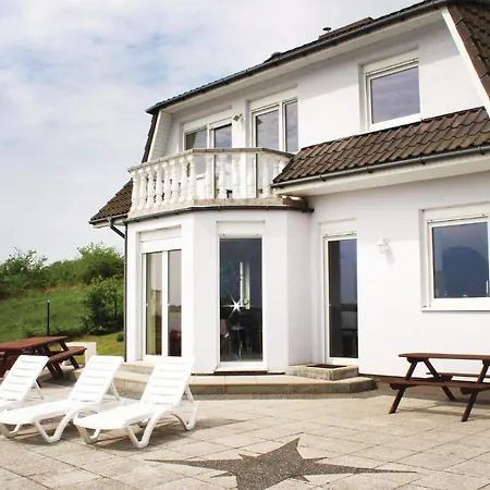 Holiday Luskowo Insel Wolin 펜션 *